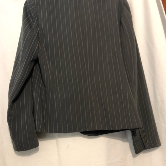 Jacket - Picture 4 of 4